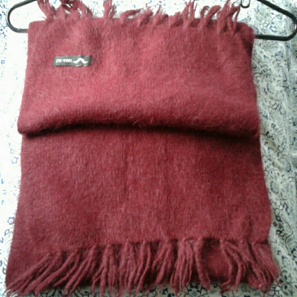 Wool touch scarf - Picture 3 of 3